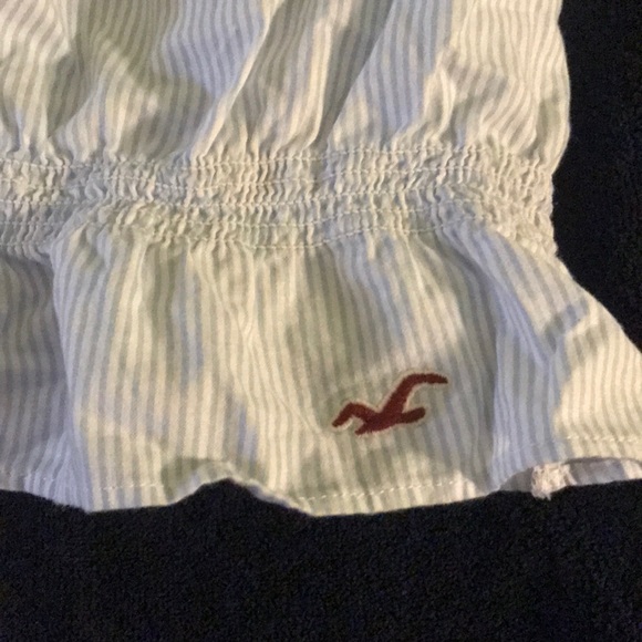 Hollister off the shoulder top, M - Picture 2 of 3